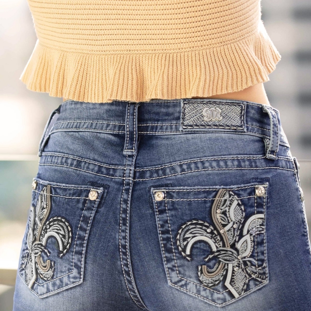 Miss Me | Fleur De Lis Signature Embellished Skinny Slim Fit Stretchy Je…